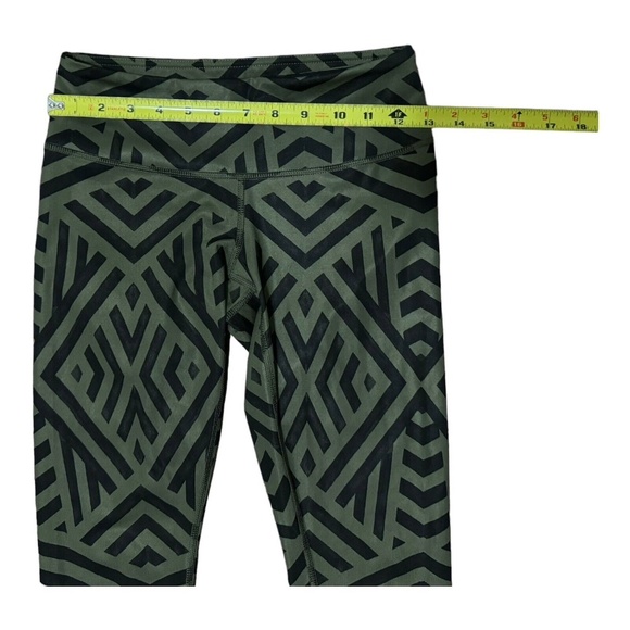 Lululemon Wunder Under Leggings Luxtreme Chevron Shuffle Fatigue Green Sz 4 - Picture 7 of 14
